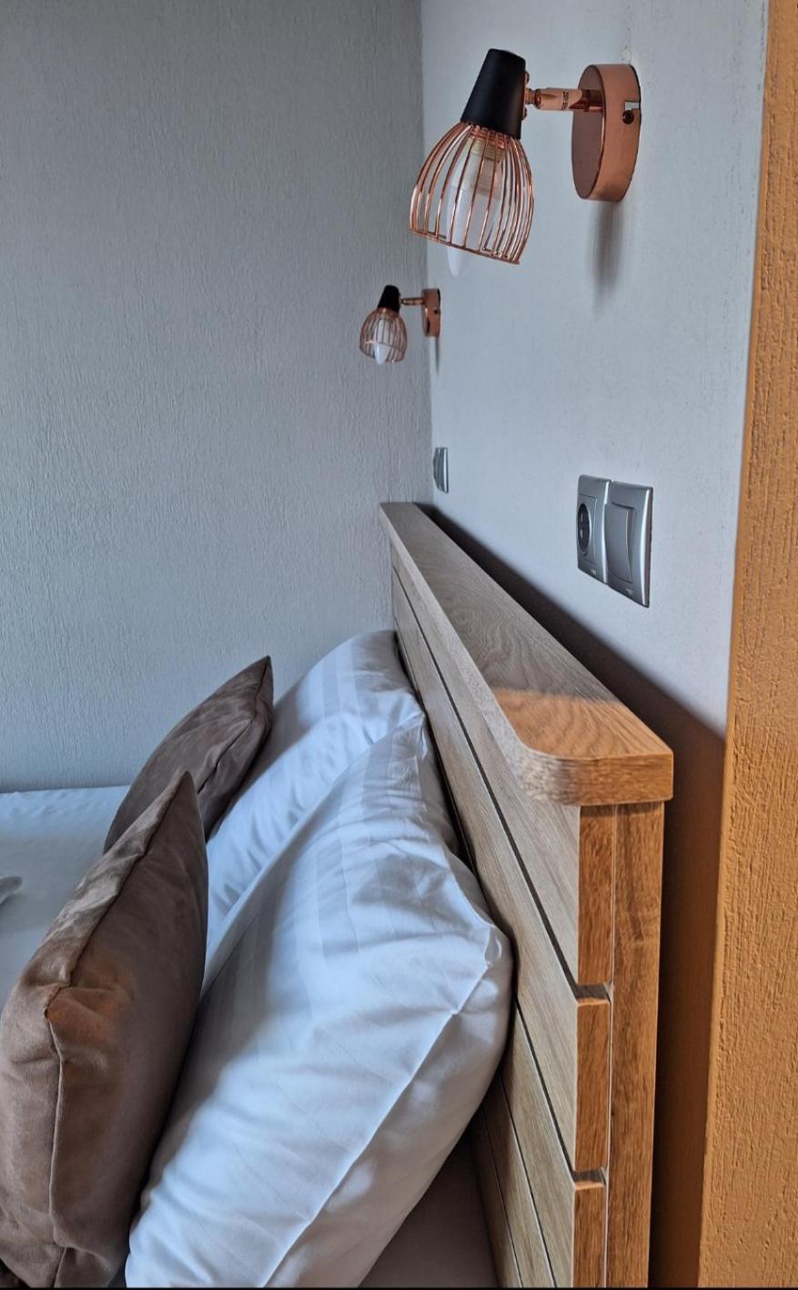 Sarti Thea Quarto foto
