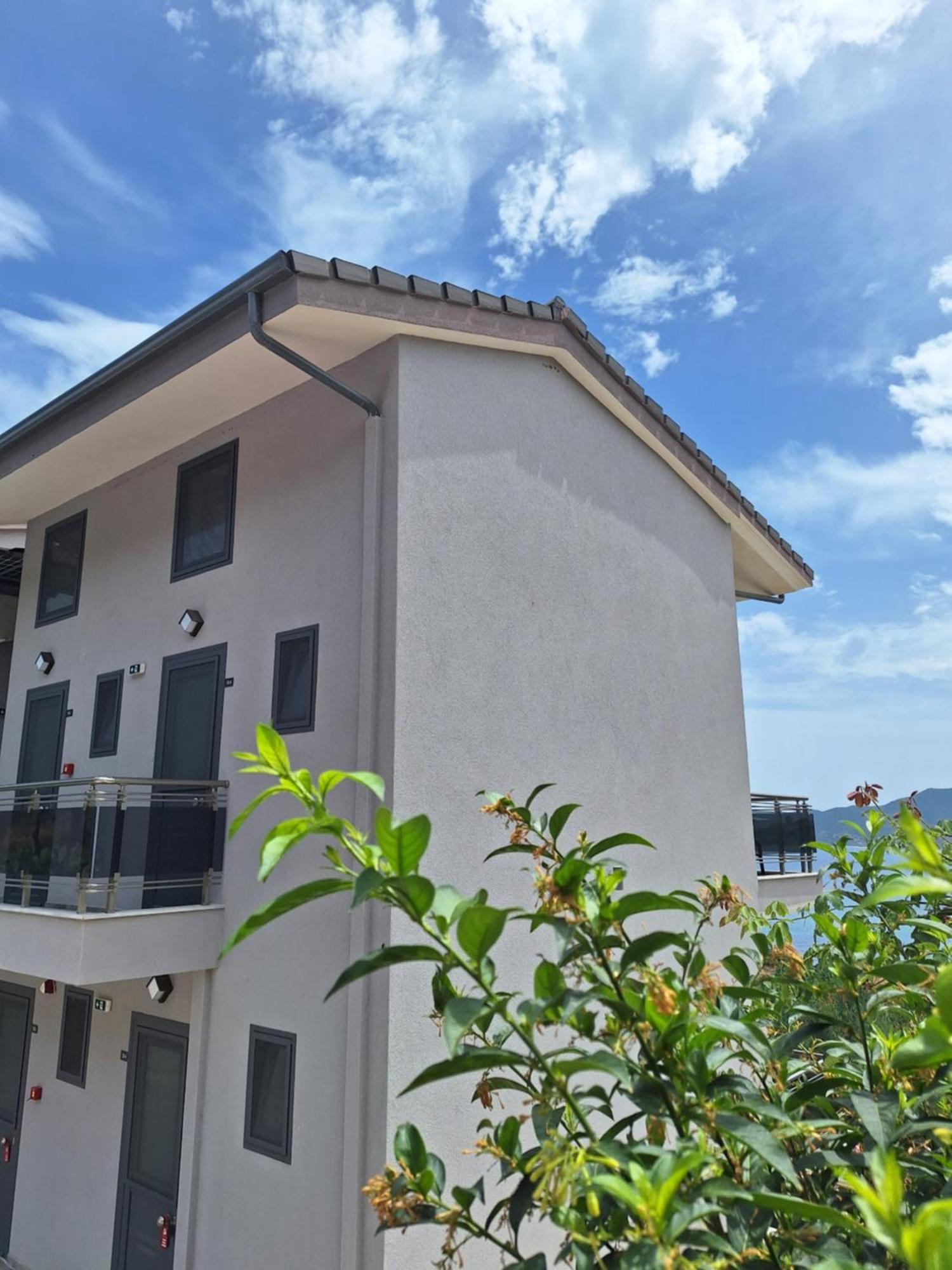 Sarti Thea Exterior foto